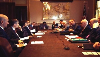 代表團一行在白宮與美國總統副助理、負責國際經濟事務的國家安全事務副顧問卡羅琳.阿特金森（Caroline Atkinson）等會晤 