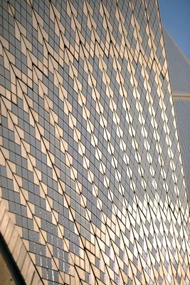 經啞光和光面處理的悉尼歌劇院瓷磚